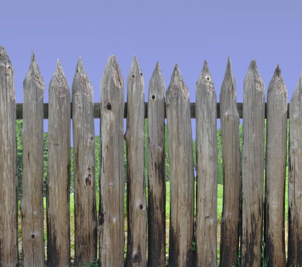 Cedar Post Repair in Fort Collins