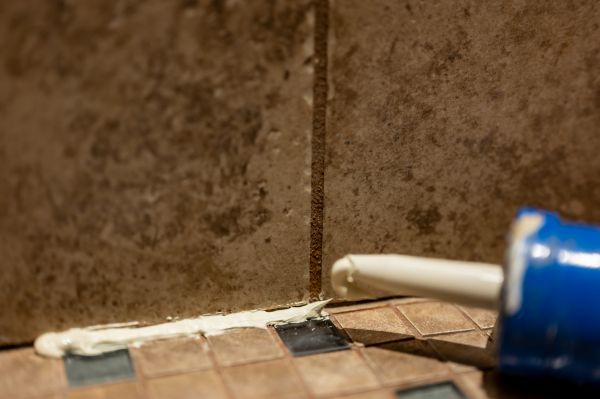 Shower Caulk Replacement in Fort Collins